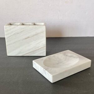 NWT Camarillo Marble 2pc Set Toothbrush Holder & Soap Dish Bathroom Accessories